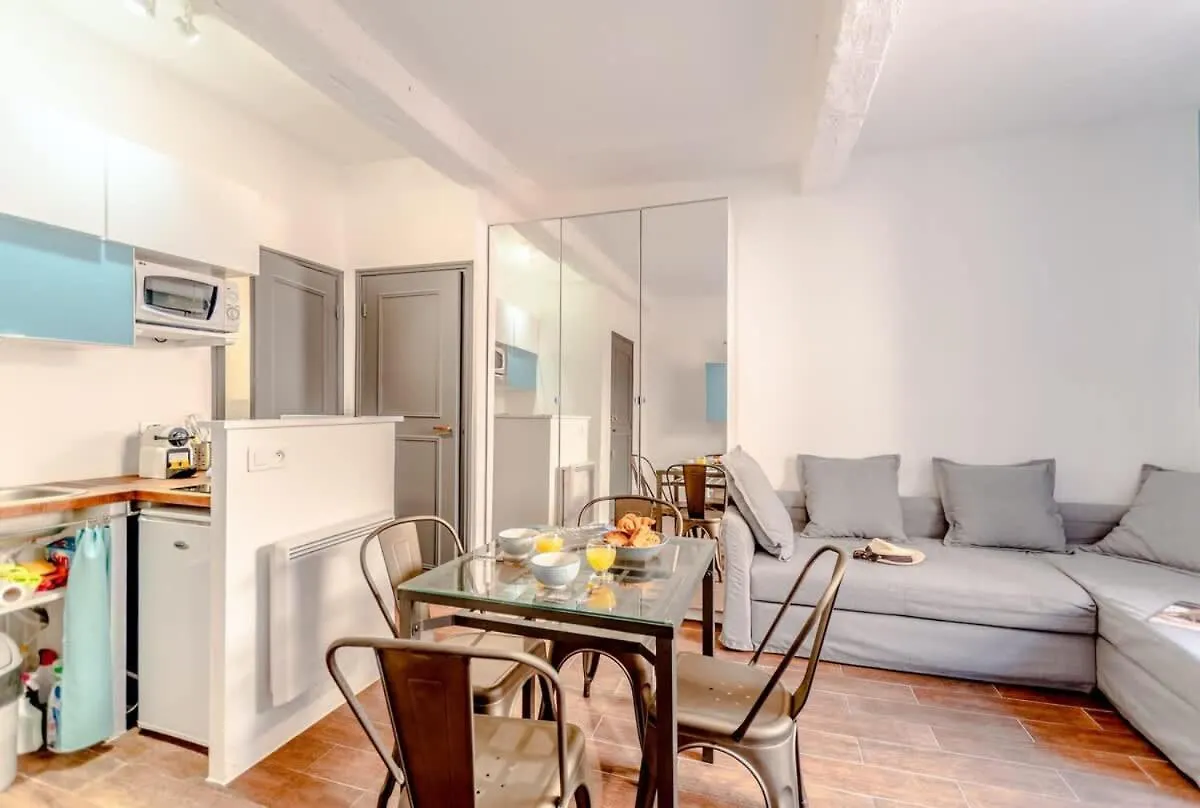 Apartment Comfortable Studio Near St-Tropez Port Saint-Tropez