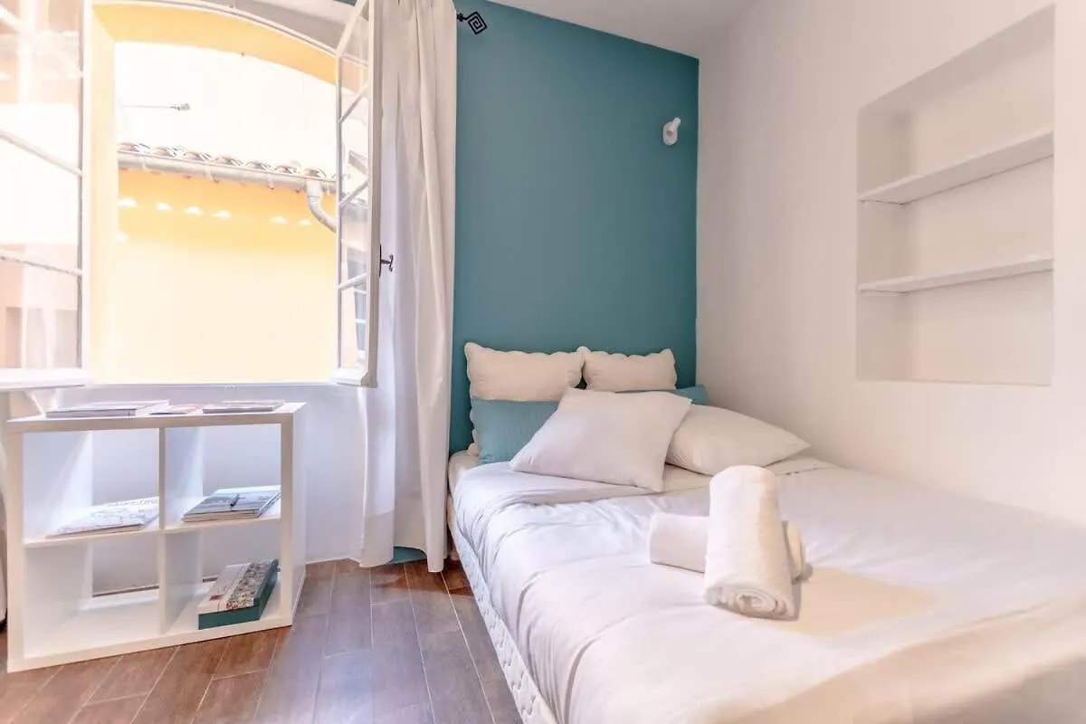 Comfortable Studio Near St-Tropez Port Saint-Tropez